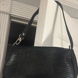 Elegant Black Textured Women's Bag